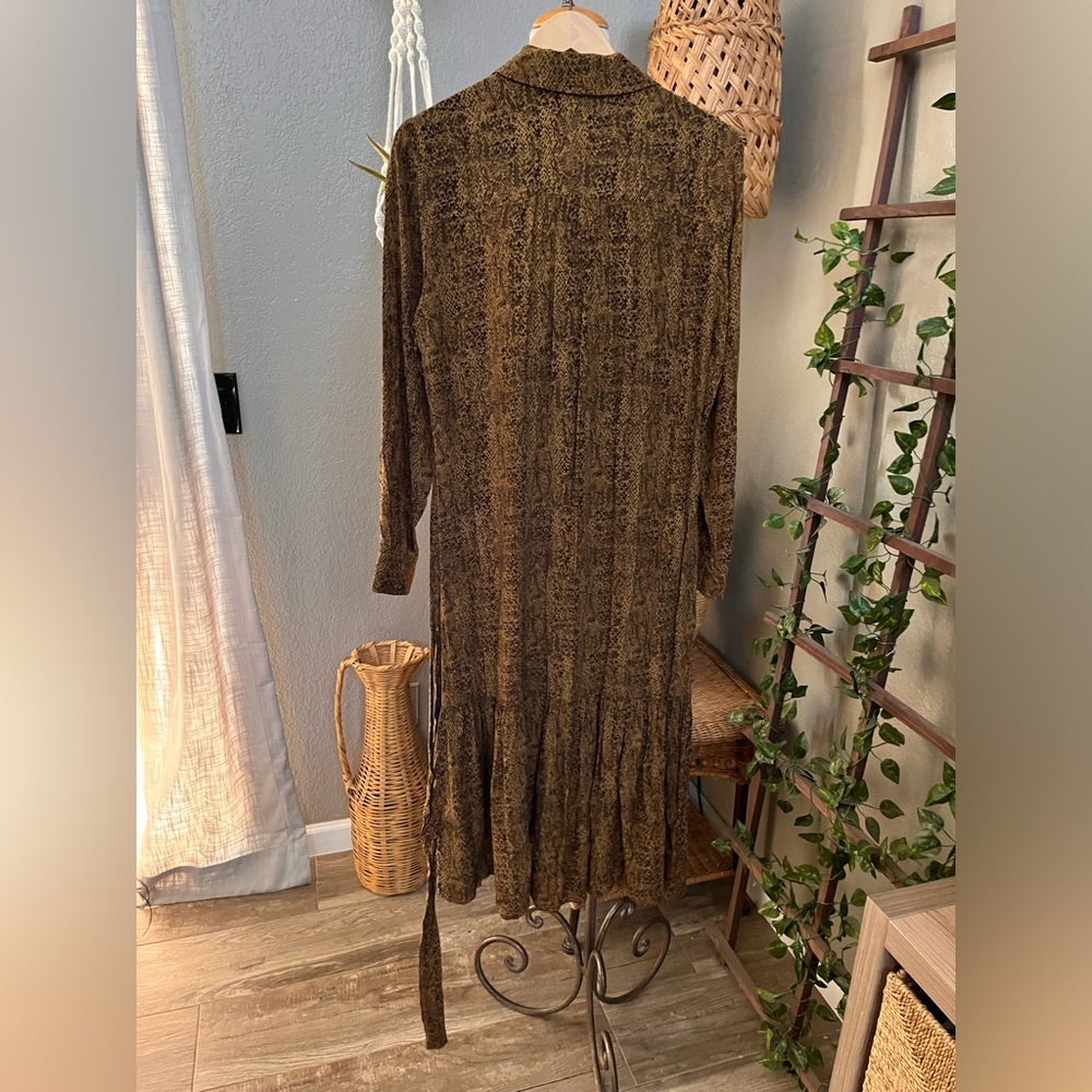 ▪️Rails Beatrice Dress
Sepia Python - Picture 7 of 10